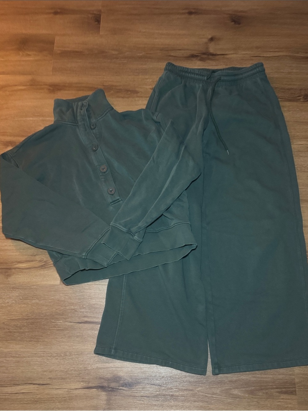 Universal Thread Wide-Leg Lounge Set - Deep Green.